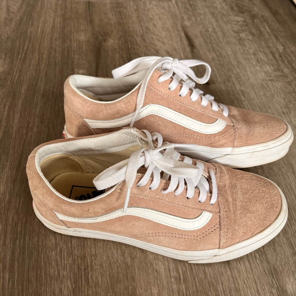 Women’s 7.5 Vans
